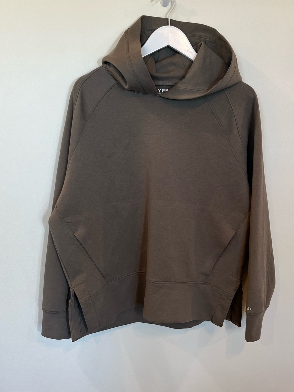 YPB neoKNIT Hoodie Womens Medium Gray Knit Pullover Relaxed Fit Raglan Logo